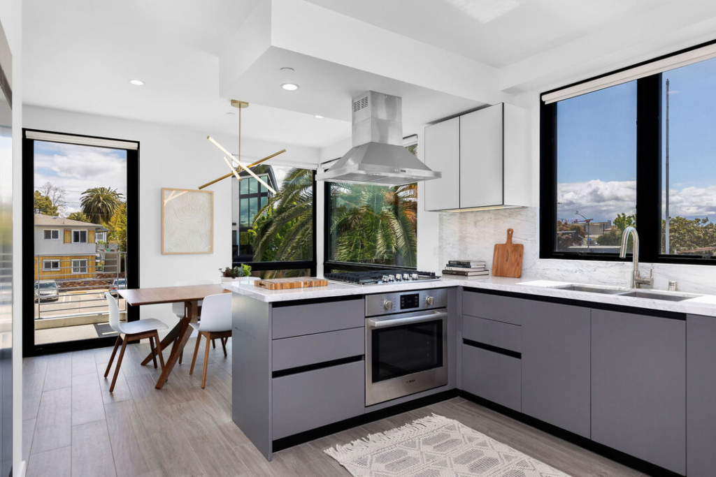 Modern Kitchen Custom Made Kitchen Cabinet in Santa Monica California